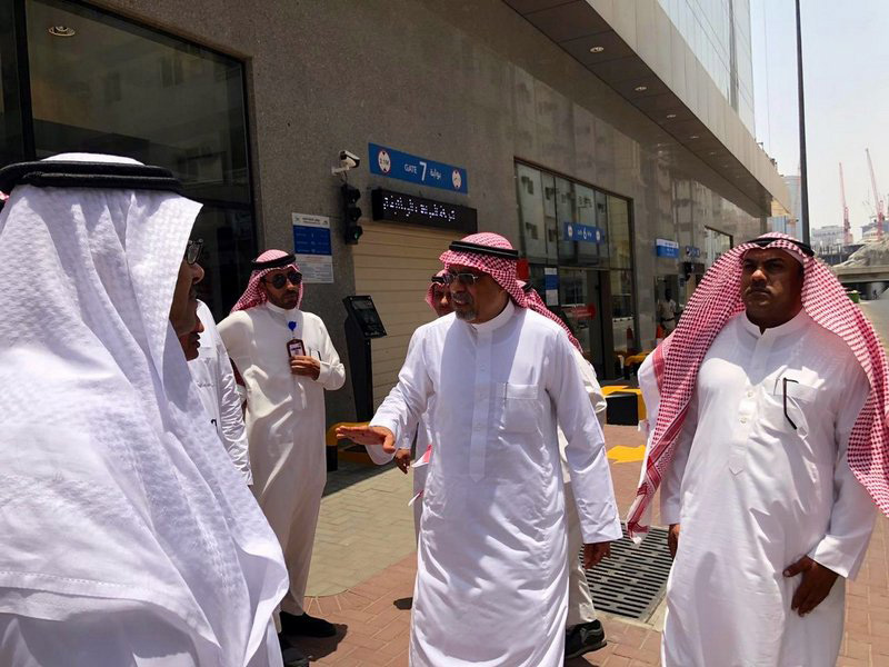 أمانة مكة تكشف تفاصيل أكبر مشروع لمواقف السيارات الآلية الذكية